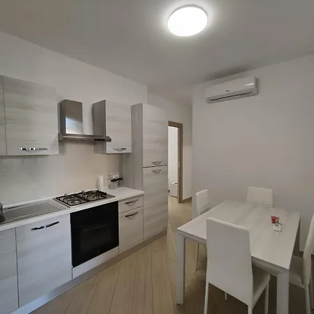 A&m 1 - Stadio Francioni Apartment Latina